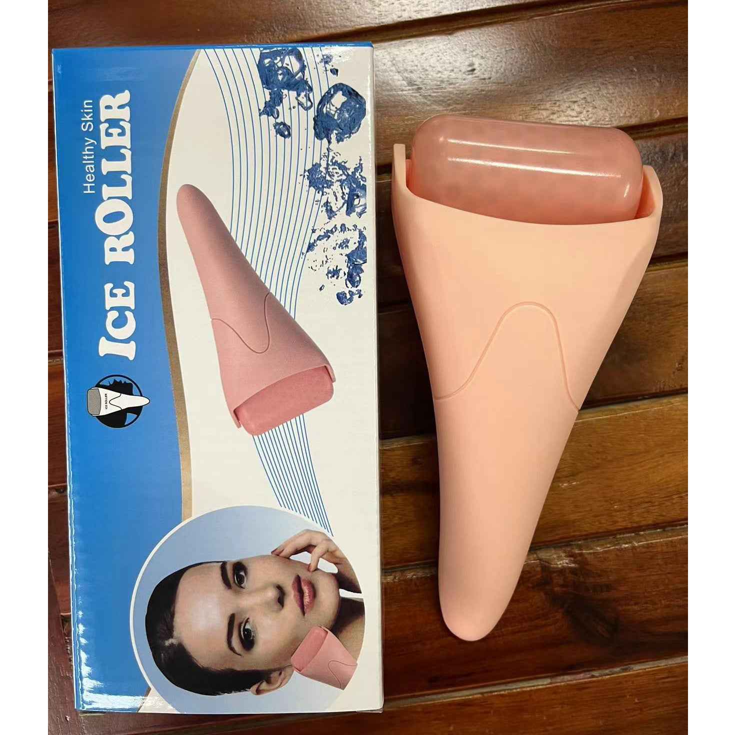 Ergonovia Facial Ice Roller Massager